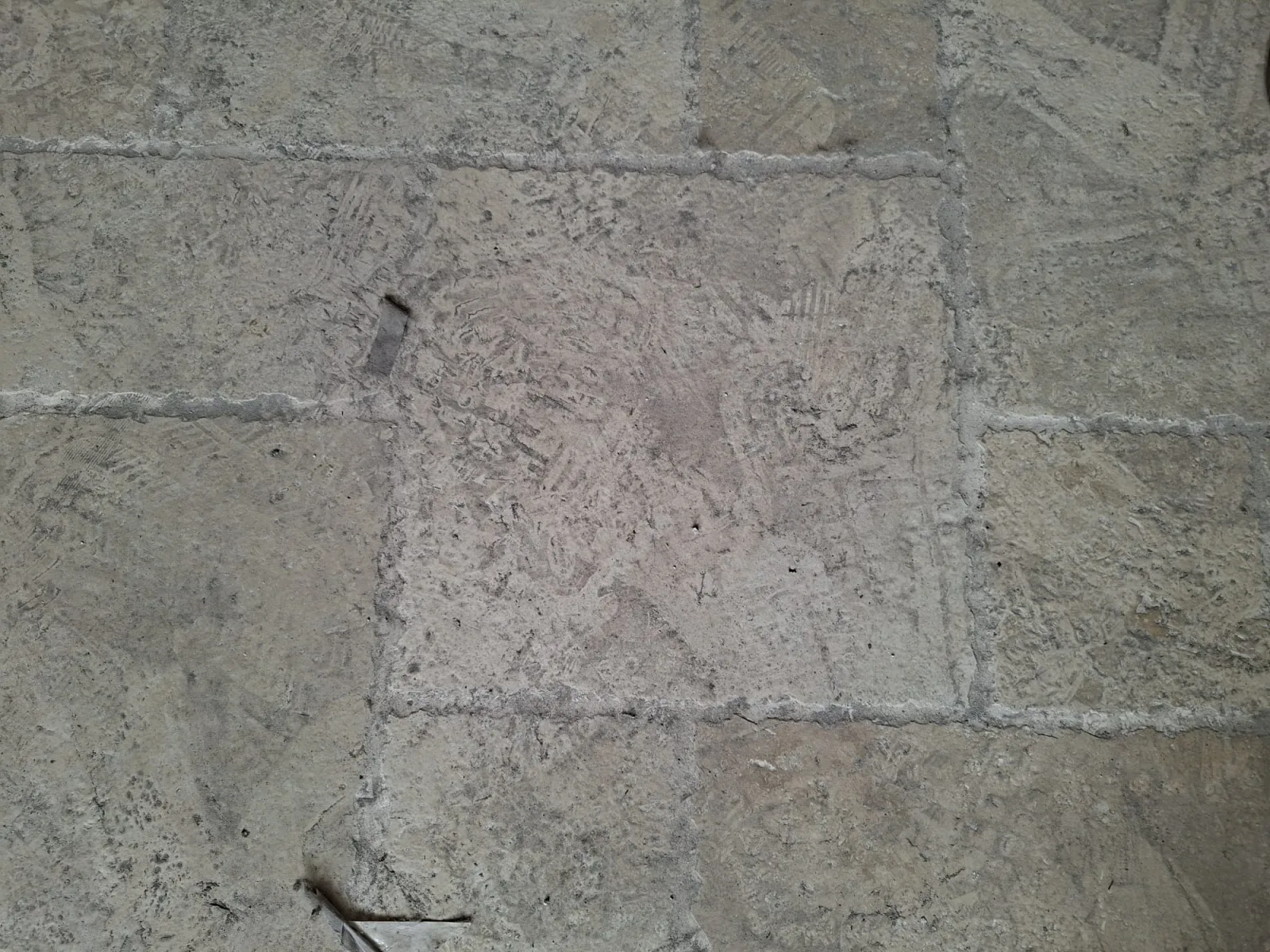 Travertine floor at Restaurant Gorjul
